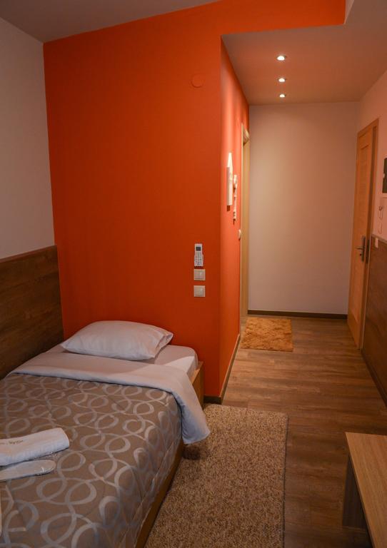 Hôtel Ktima Nefeli à Agia  Extérieur photo